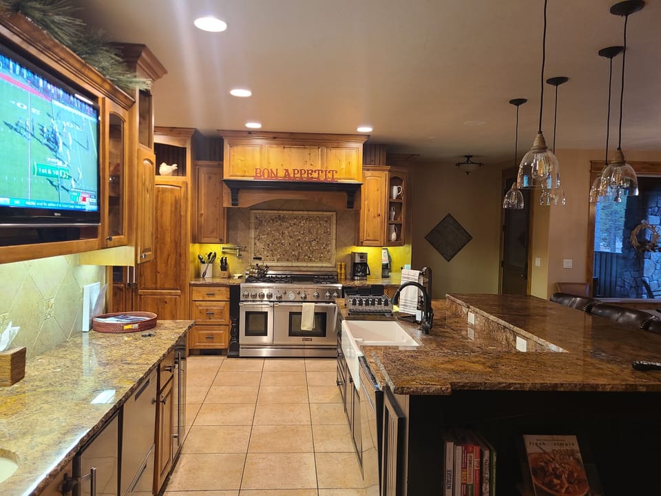 Great Cooking Area