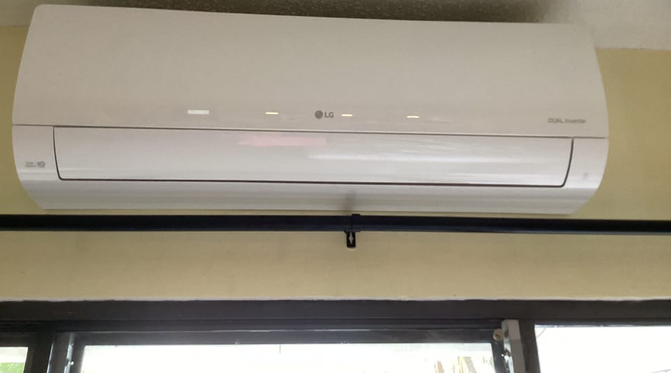 Split unit LG Airco new December 2022