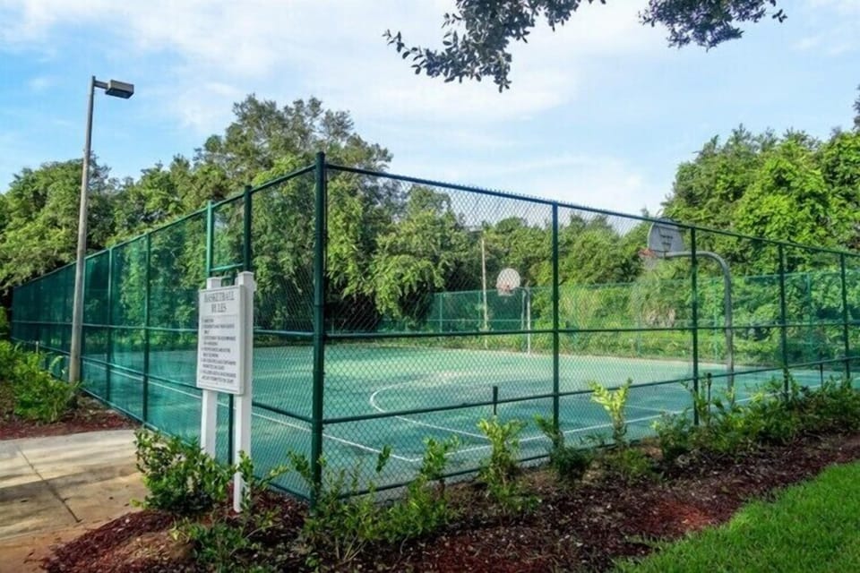 Sport court