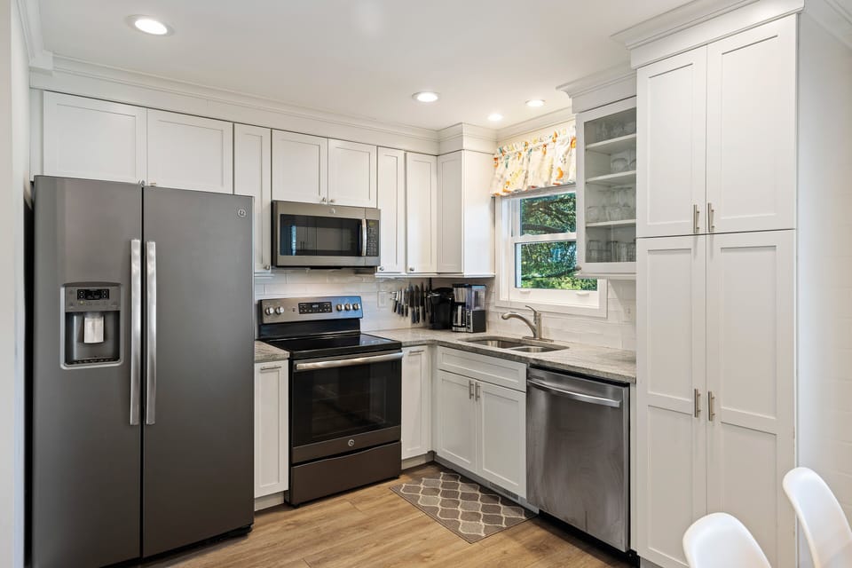 Fully equipped kitchen