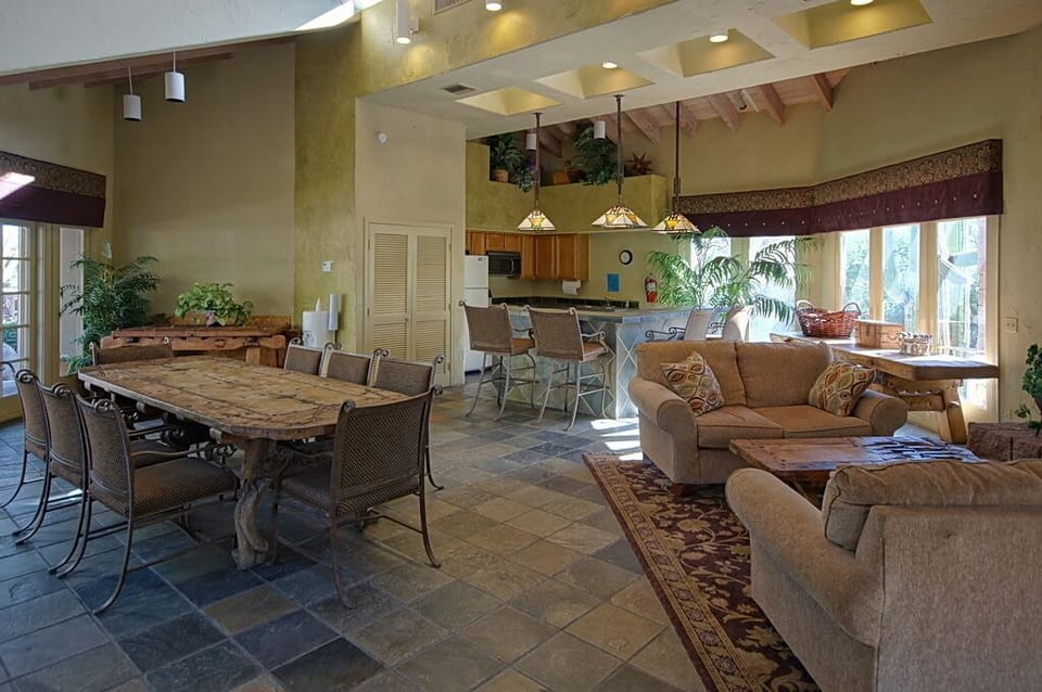 clubhouse1
