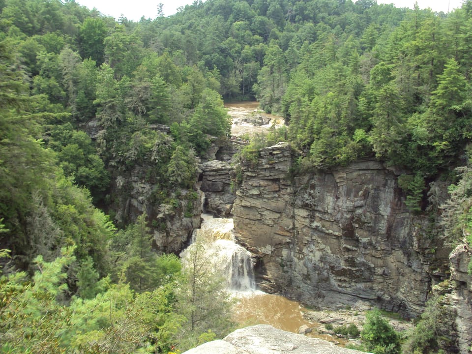 Some of the Hiking nearby offers fantastic views and waterfalls!!