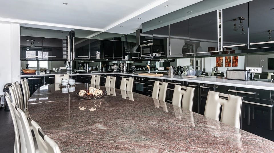 14 PEOPLES TABLE FOR DINING