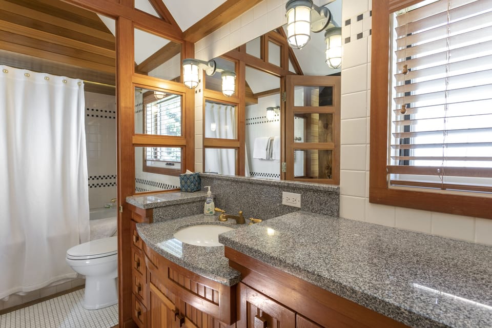 Upstairs Private bathroom with jetted tub
