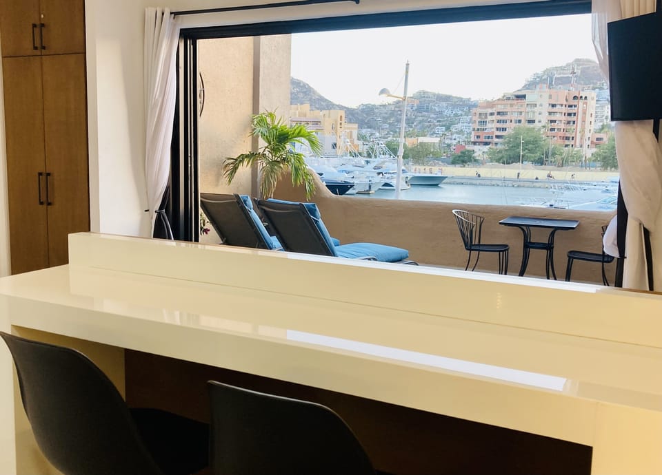 Remote Workstation with a view!  Room comes with free WIfI - 50 mbps
