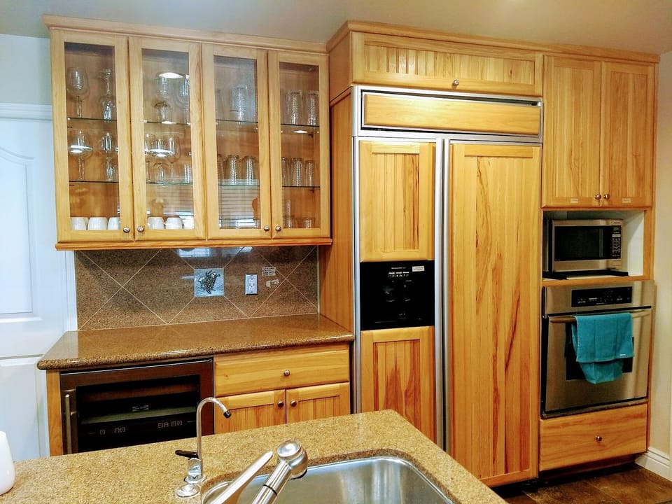kitchen cabinets and amenities 