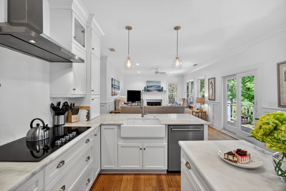 Fully Equipped kitchen! Open concept
