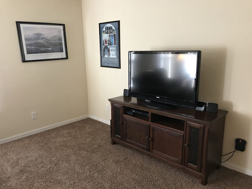 2nd Floor TV Room