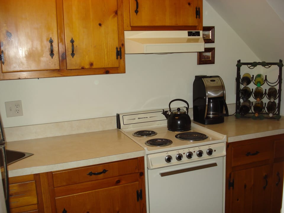 Another kitchen shot