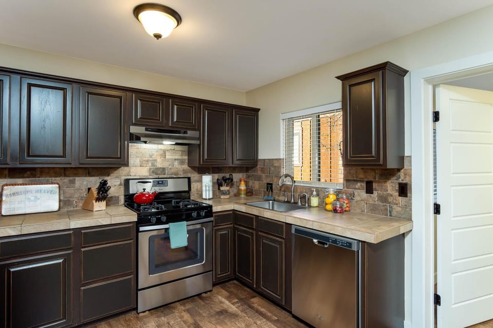 A full kitchen for your convenience.