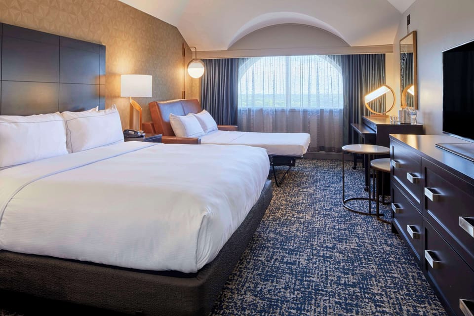 Room, 1 King Bed with Sofa bed, Non Smoking | Premium bedding, down comforters, in-room safe, desk