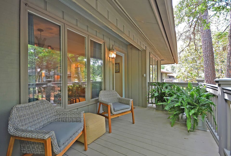 Welcome to 106 Inlet Cove!