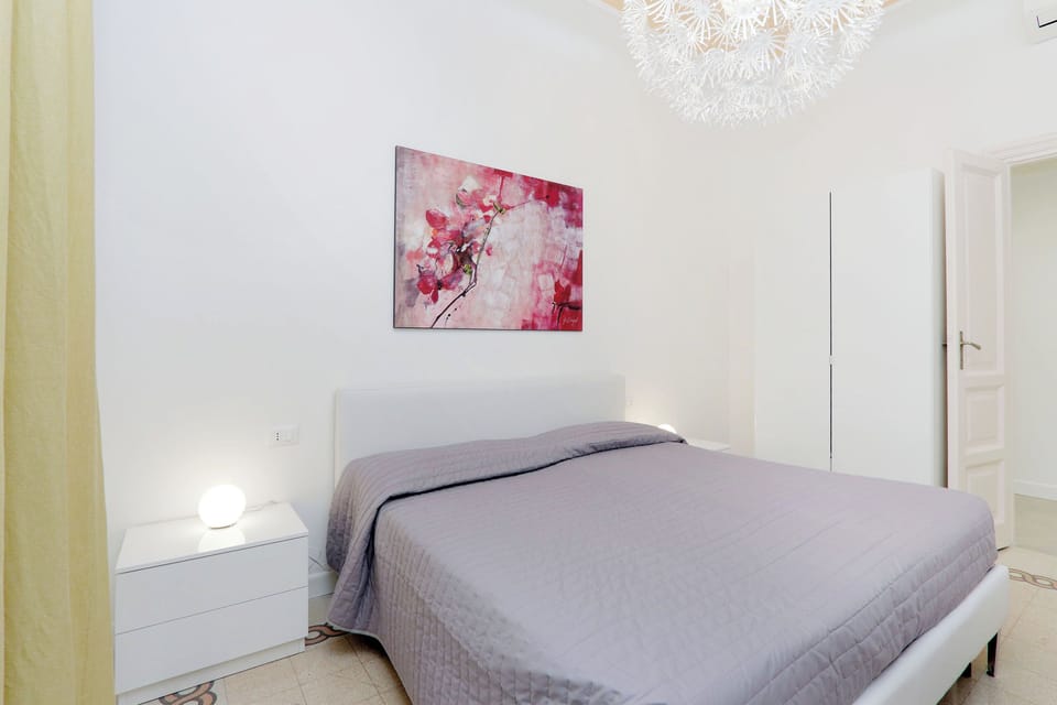 Rome Colosseum Apartment -  Bedroom 3