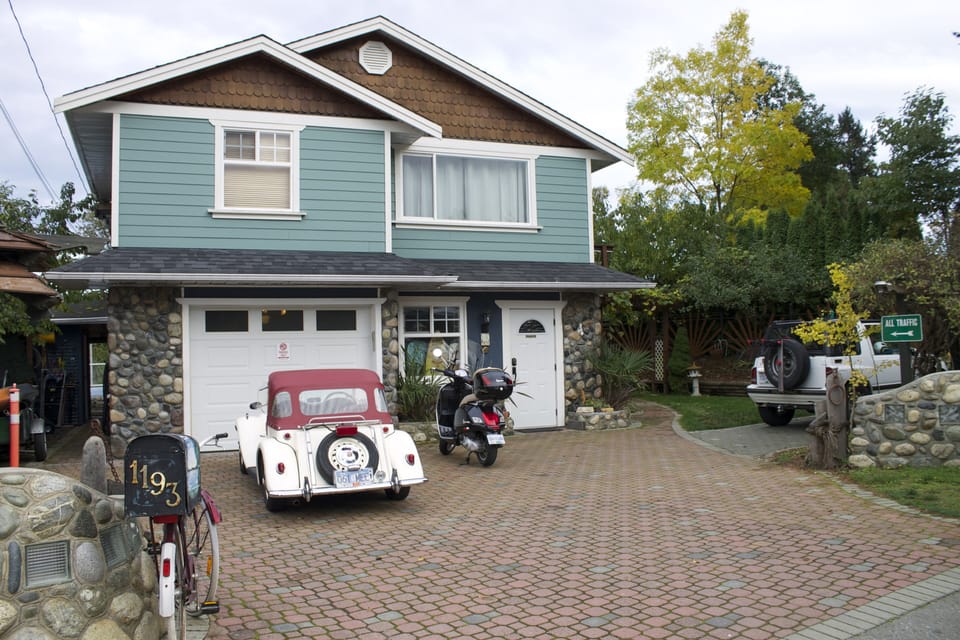  Parking for 2 vehicles, street view of the garage suite, main is hidden behind.
