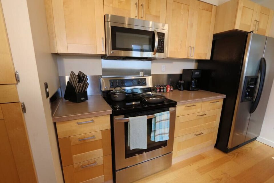 Fully equipped kitchen