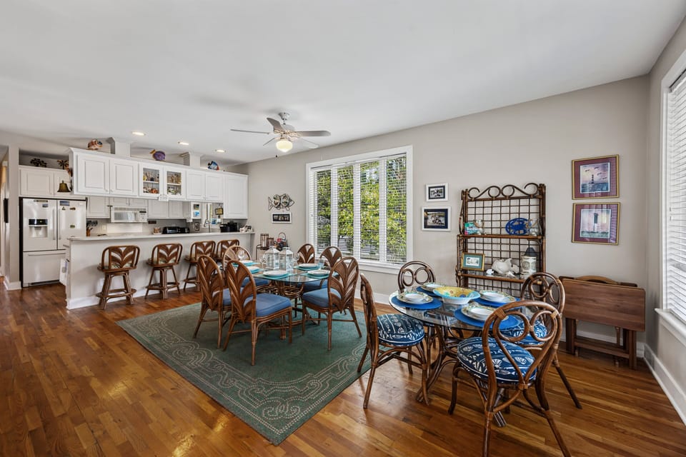 Open Floor Plan Dining