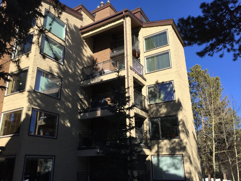 C405 - top 2 windows and double balcony. South Facing.