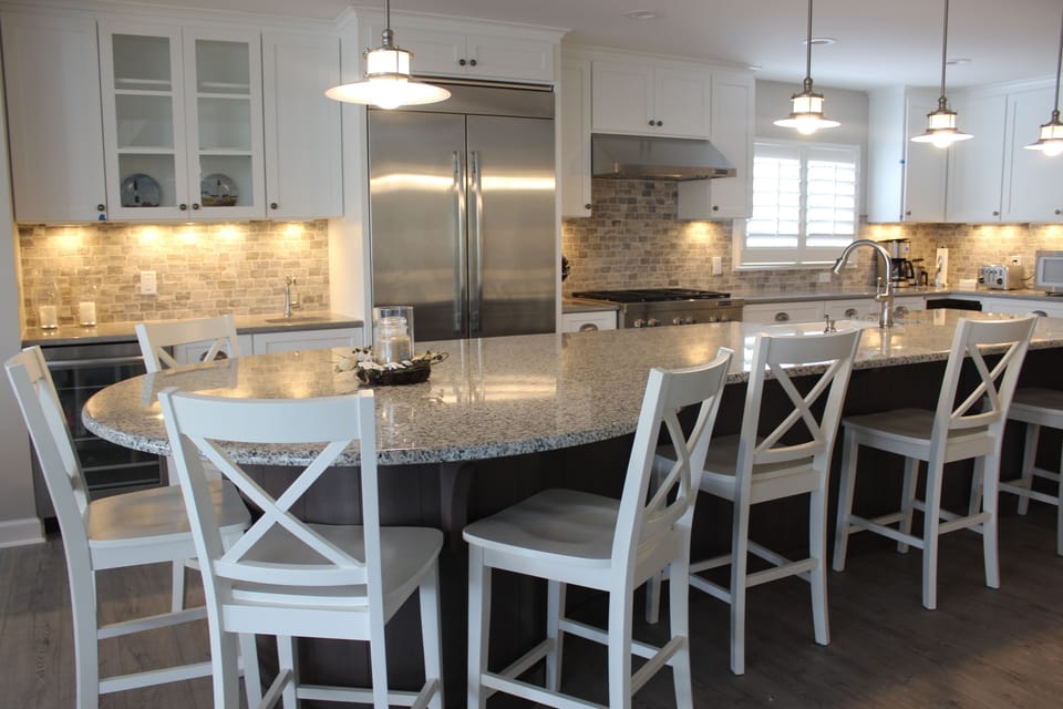 Huge kitchen with all new Jenn Air appliances - custom island that seats 7