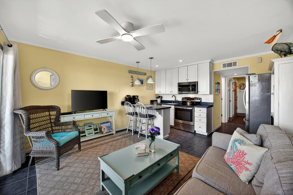 Open concept floorplan- Living Area