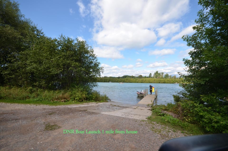 DNR Boat Launch 1 mile from House.
