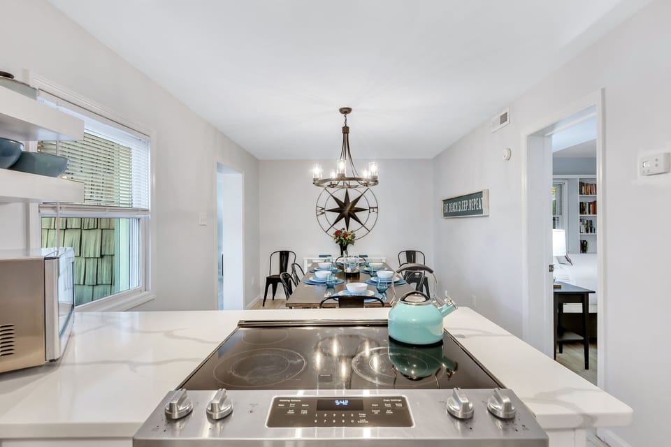 Fully Equipped and Updated Kitchen!