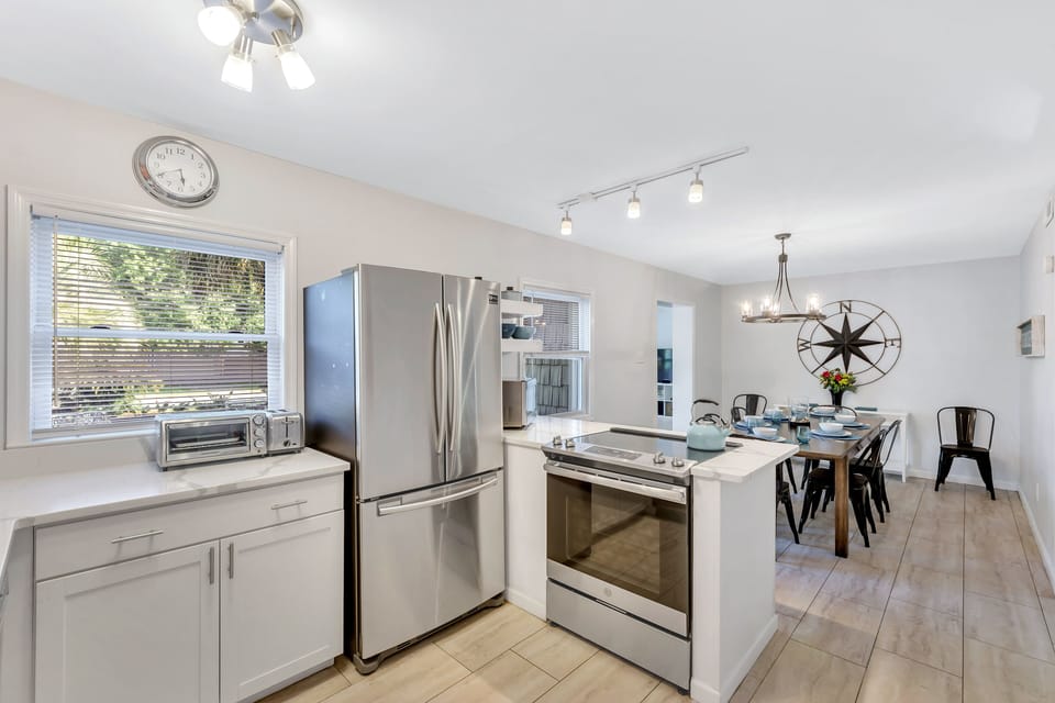 Fully Equipped and Updated Kitchen!