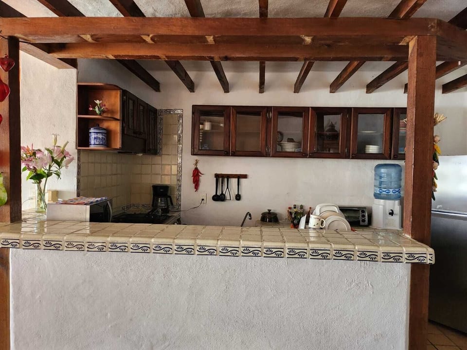 Kitchen with bar