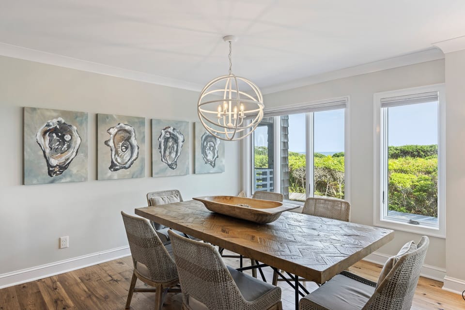 Living Room & Dining Table