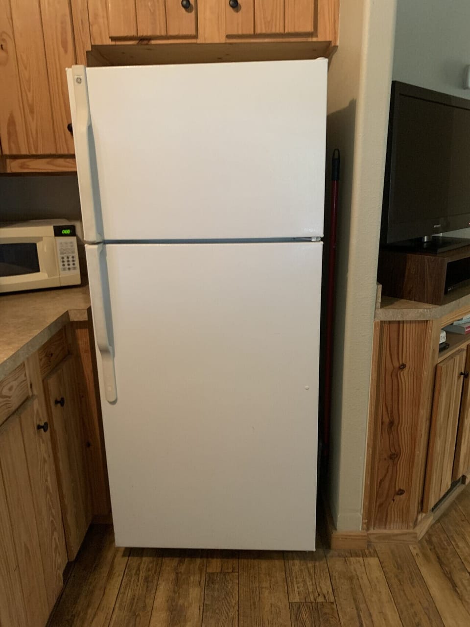 Full size refrigerator