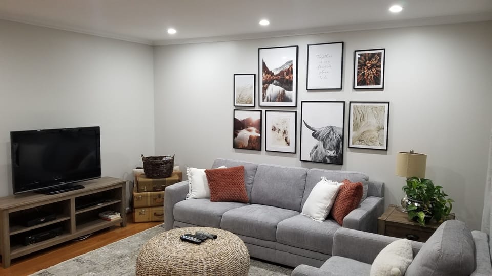 family room.