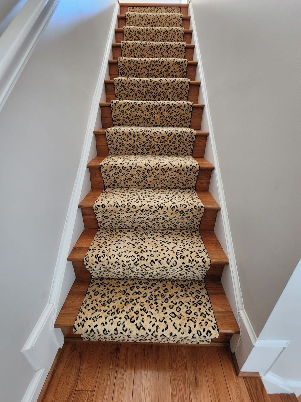 stairs to second floor bedrooms