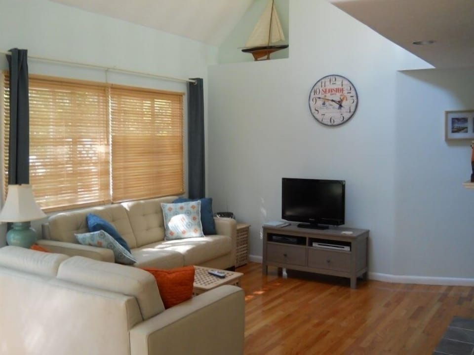 Living room.
