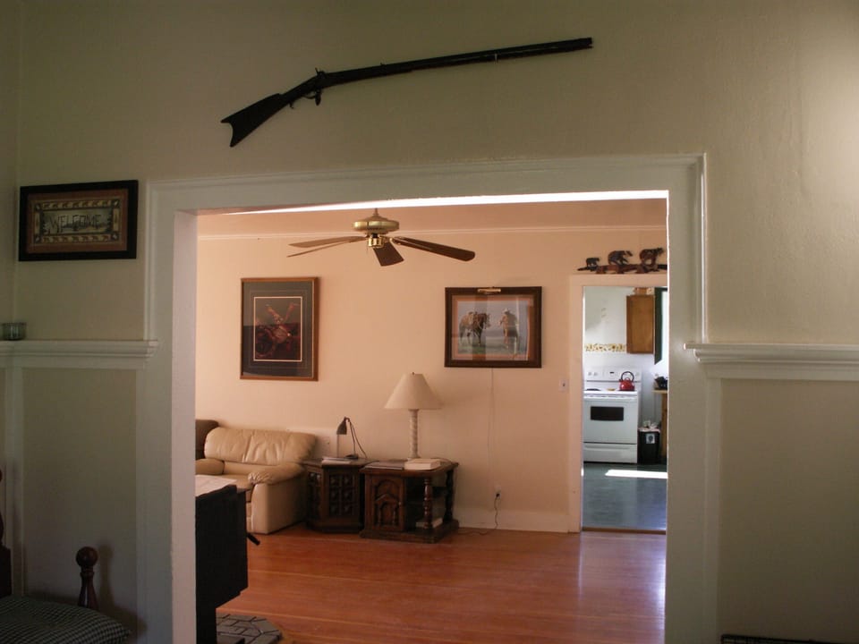 From Entryway to Kitchen