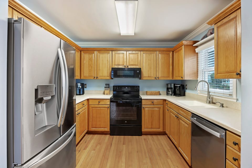 Fully equipped kitchen