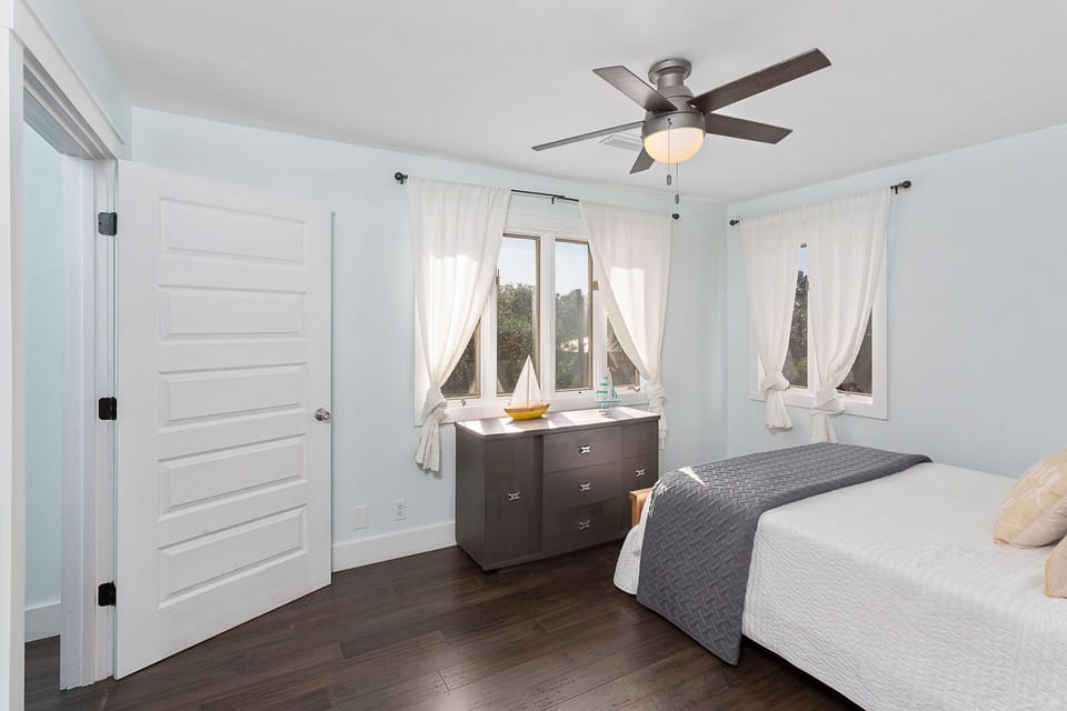 Another view of JJ's room.  Pool view