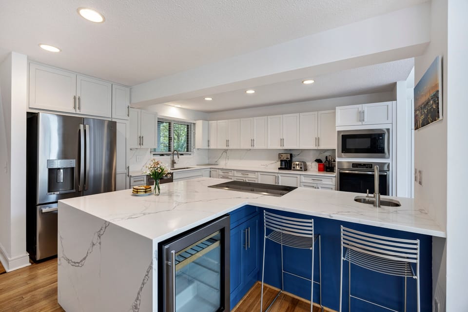 Beautifully updated kitchen