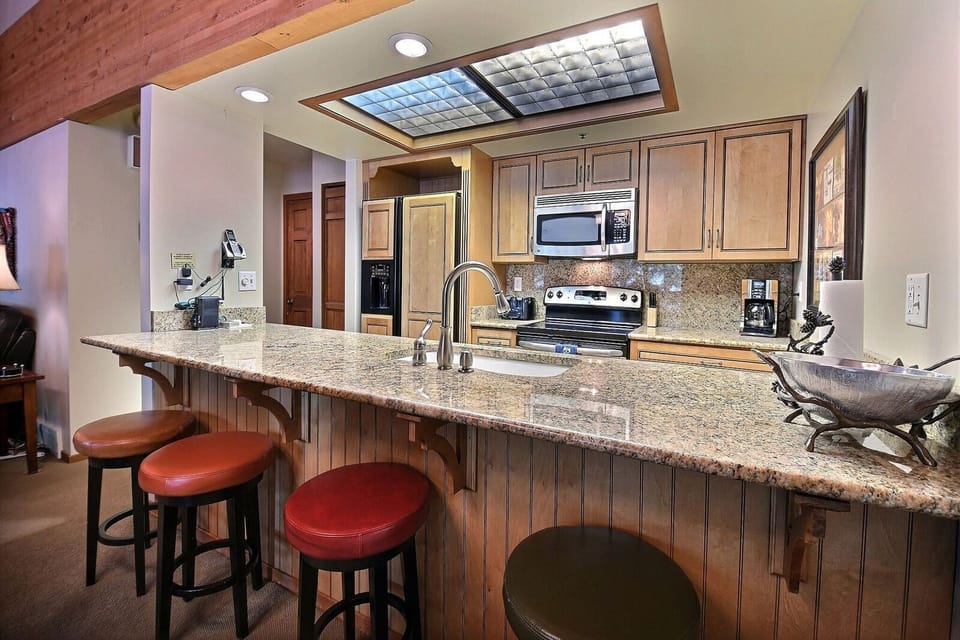 Remodeled kitchen, new appliances