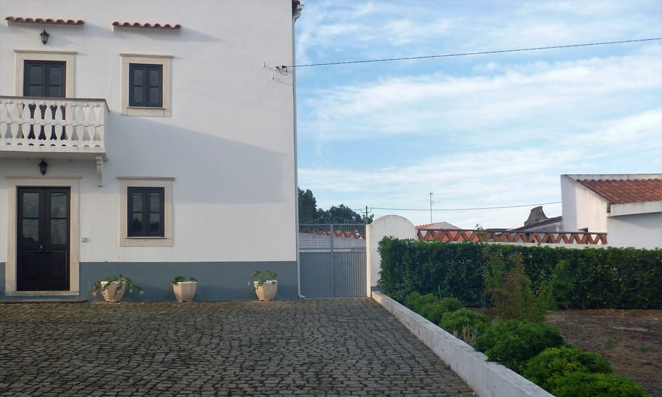 Small gate to access courtyard and Annex