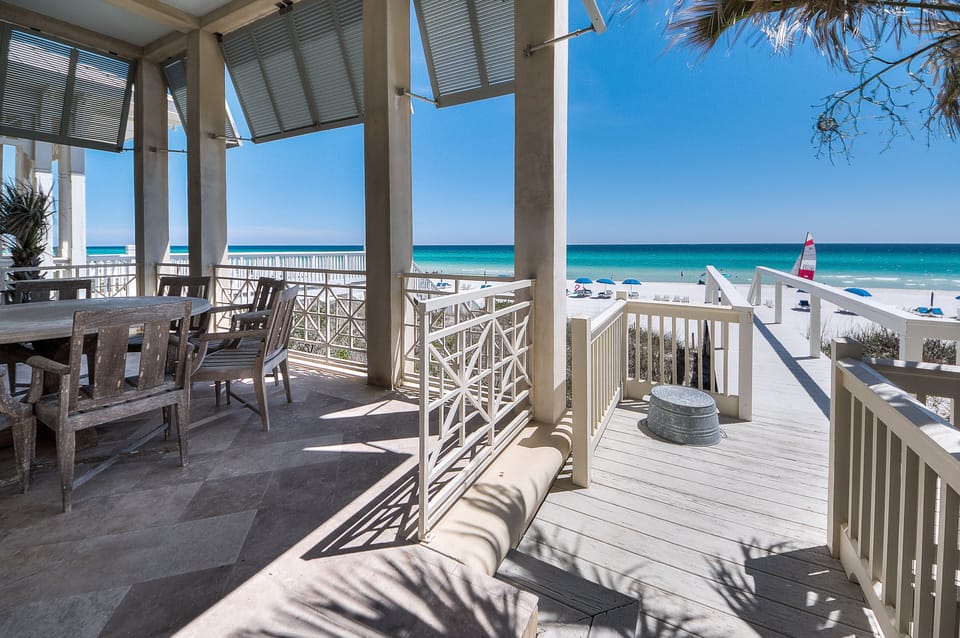 Main Patio & Stairs to Beach 