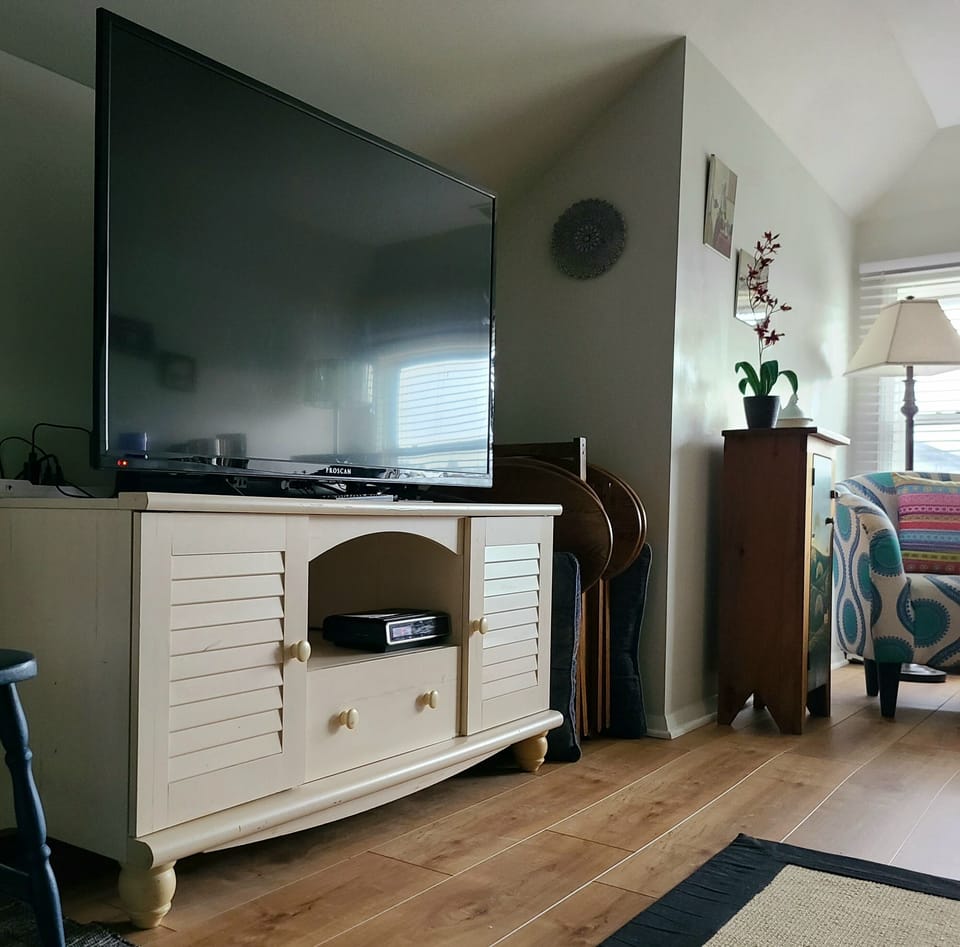 Great place to chill. Xfinity and your streaming channels. No basic cable.