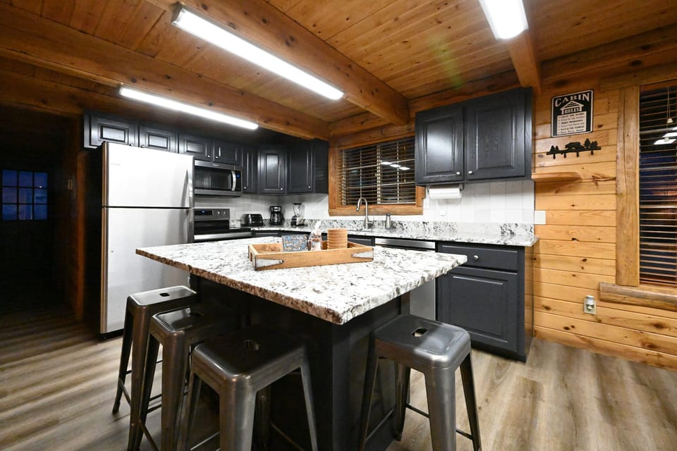 Fully Stocked Kitchen