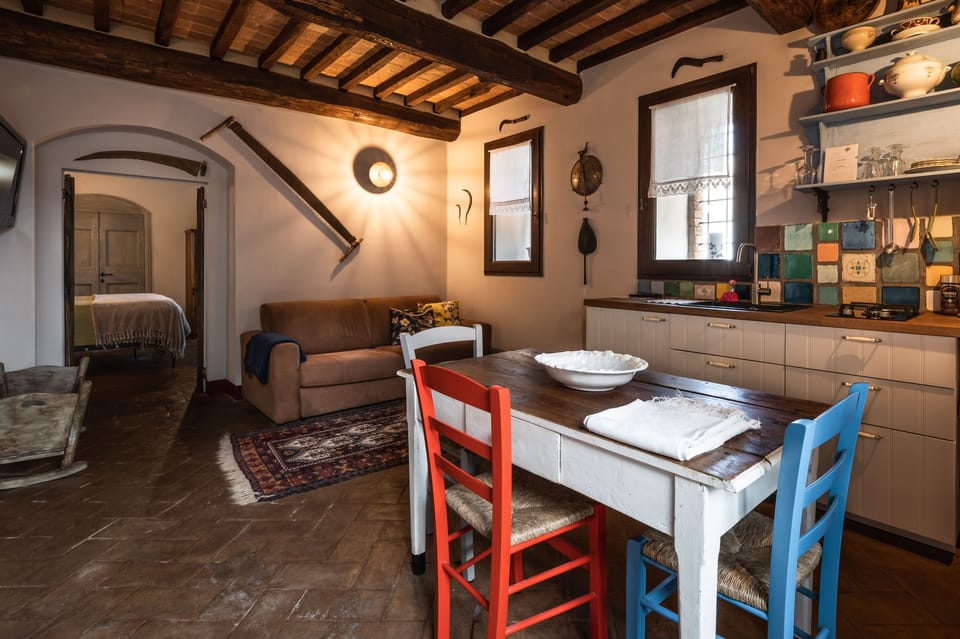 Apartment, 1 Bedroom, Non Smoking | Private kitchen | Electric kettle