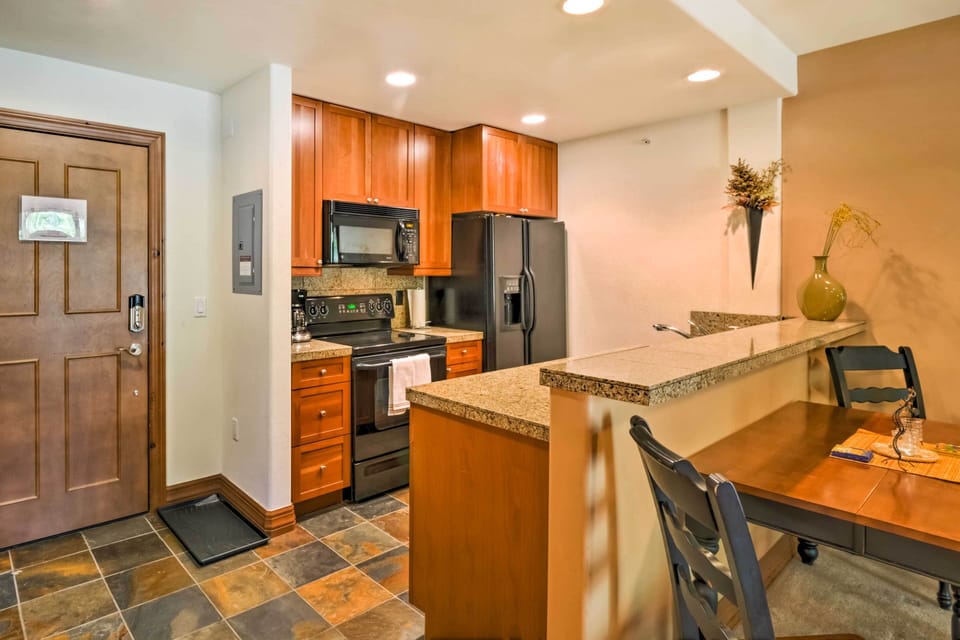 Kitchen | Dishwasher | Coffee Maker