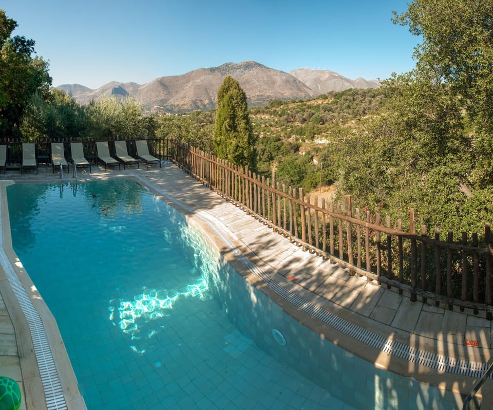pool in the end of the gorge