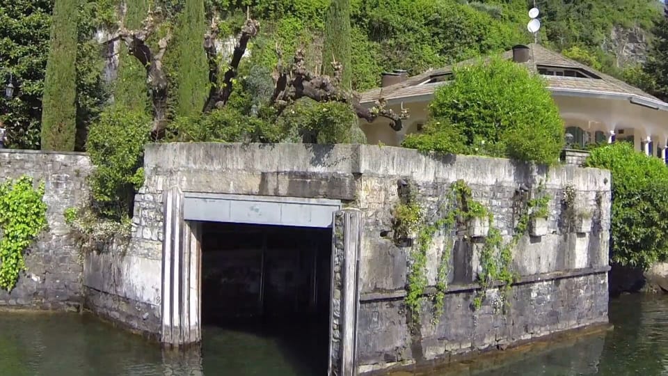 Beautiful Lake Front Villa, amazing lake como view, exclusive location!! Villa in Lombardy