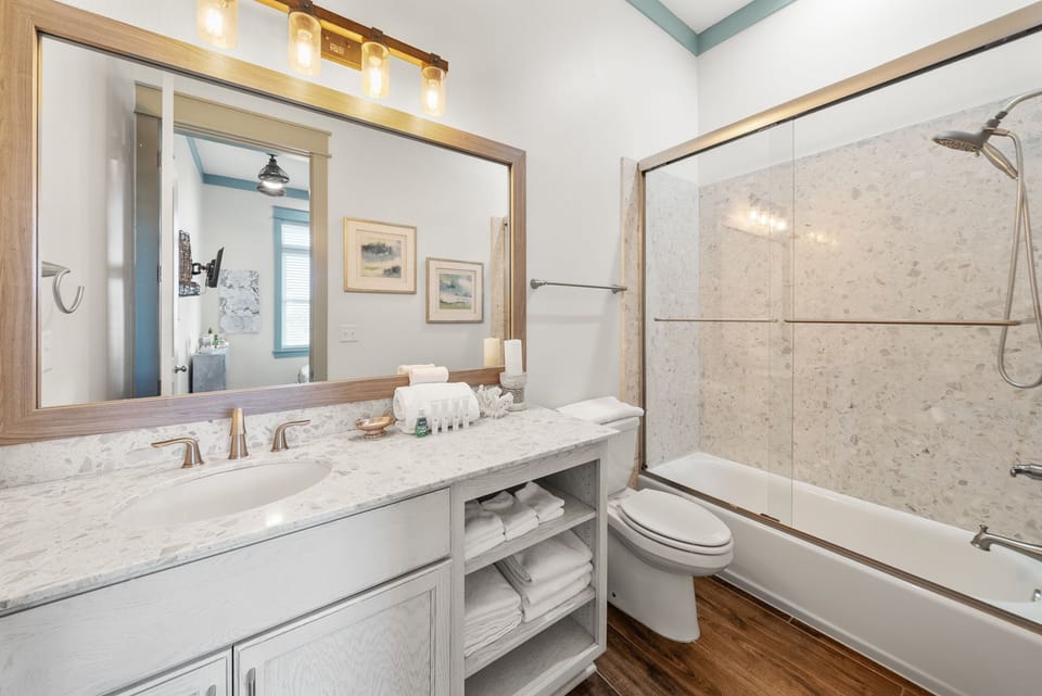 2nd floor twin over full en suite