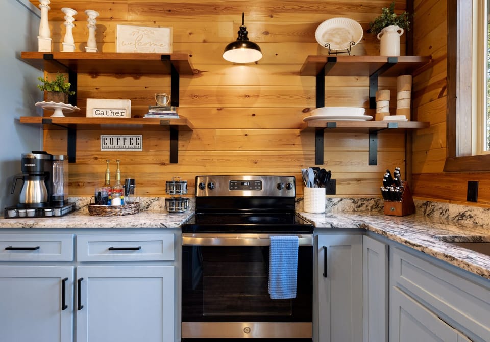Our fully stocked kitchen is made for memorable family moments—perfect for cooking together, sharing meals, and enjoying cozy gatherings around the table.