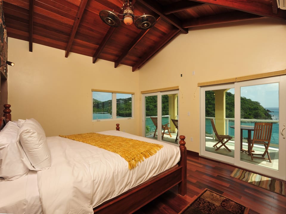 Second Level Penthouse Master Suite With Private Ocean Front/View Balcony