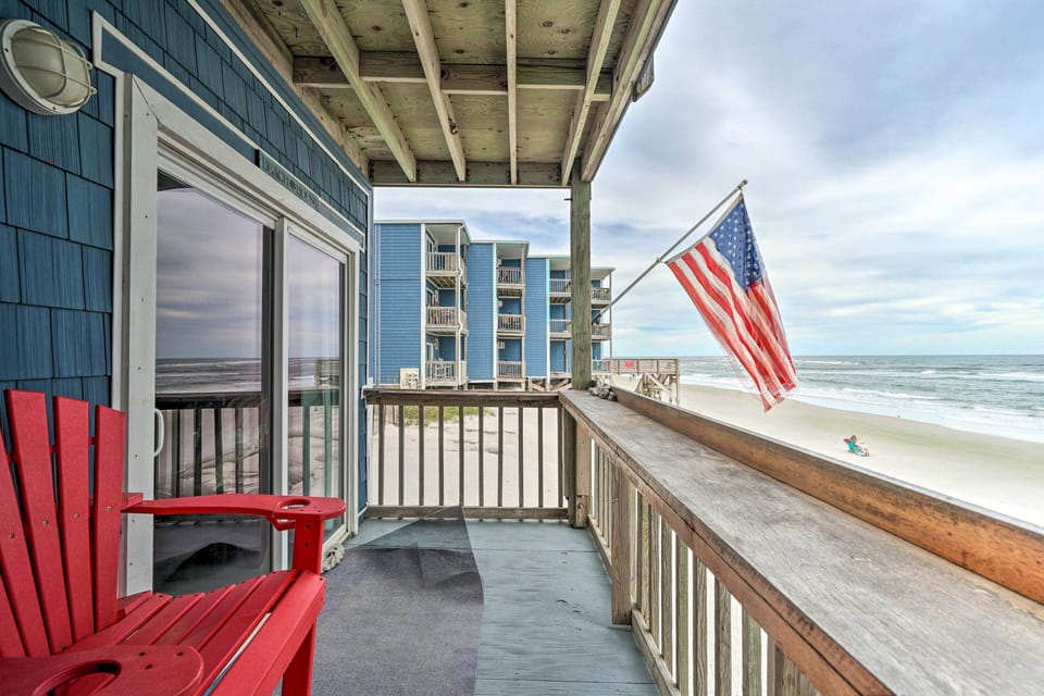 Private Deck | 1-Story Condo