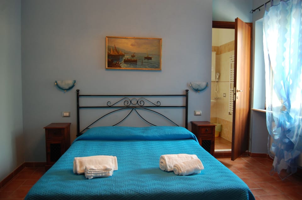 Standard Double Room, Private Bathroom, Tower | 2 bedrooms, hypo-allergenic bedding, down comforters